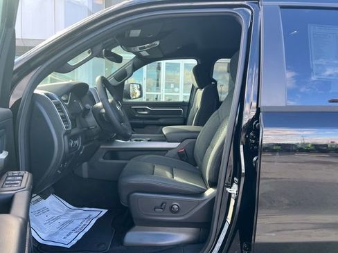 New 2026 RAM 1500 Big Horn AWD/4WD image 9