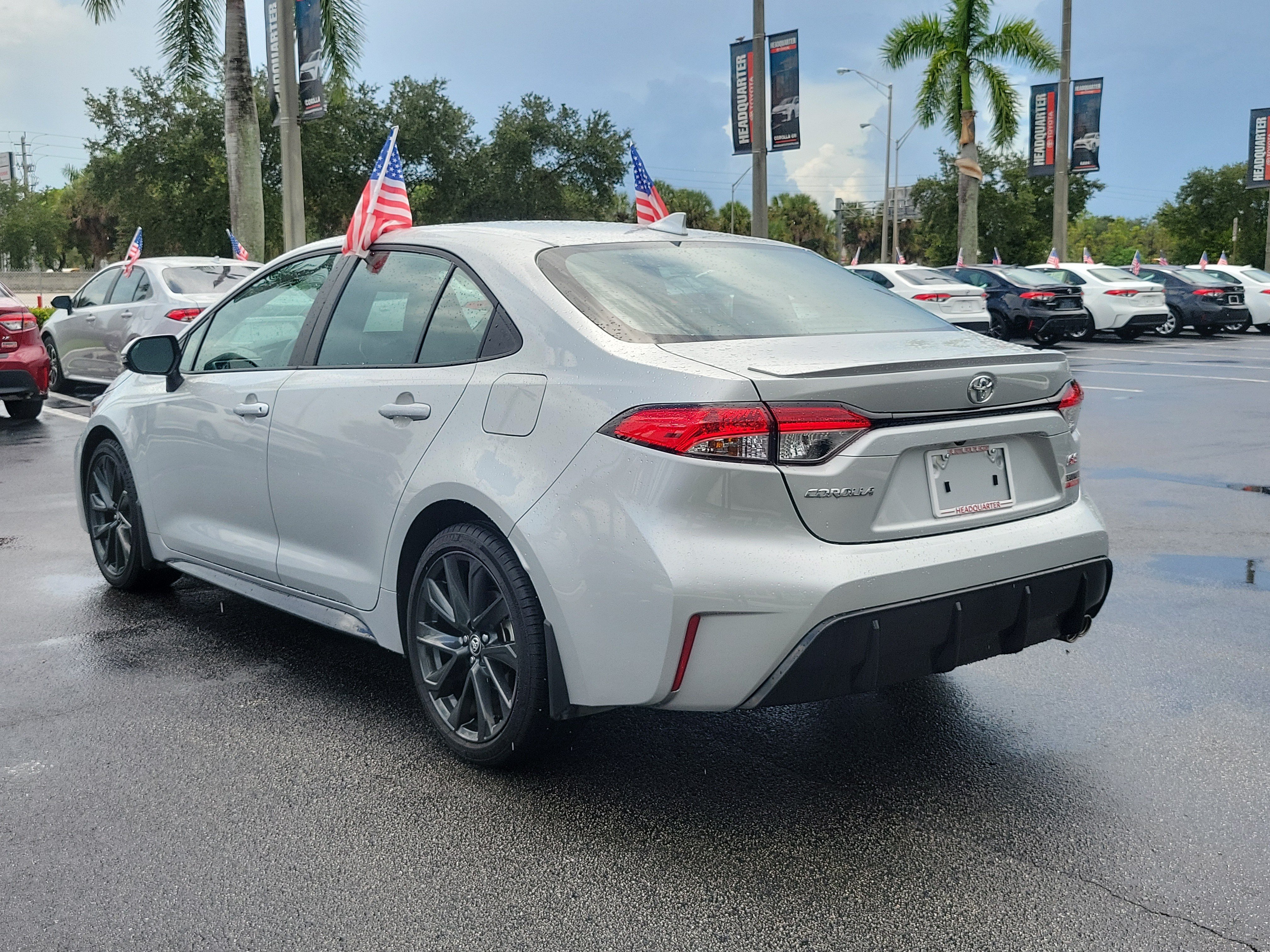 Used 2025 Toyota Corolla SE FWD image 8