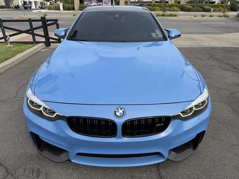 Used 2020 BMW M4 Coupe w/ Competition Package RWD image 11
