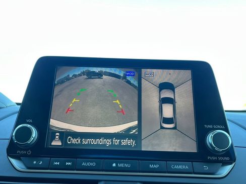 Used 2020 Nissan Altima 2.5 Platinum image 9