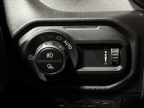 New 2026 Jeep Gladiator Sport image 16