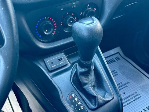 Used 2019 RAM ProMaster City Tradesman FWD image 19