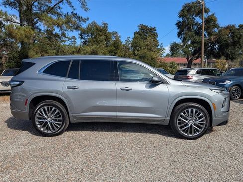 New 2026 Buick Enclave Avenir w/ Super Cruise Package image 4