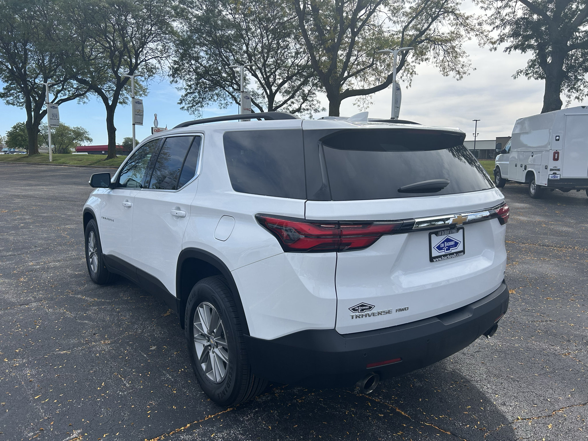 Used 2022 Chevrolet Traverse LT AWD/4WD image 5