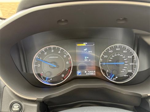 Used 2023 Subaru Ascent 8-Passenger image 23