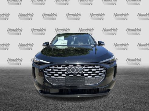 Used 2026 Audi Q5 Premium Plus w/ Premium Plus AWD/4WD image 3