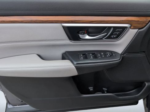 Used 2022 Honda CR-V Touring image 15