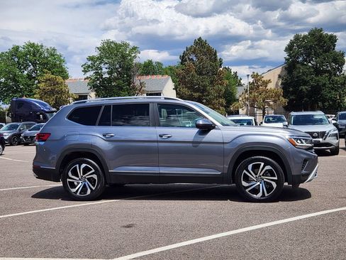 Certified 2023 Volkswagen Atlas SEL AWD/4WD image 4