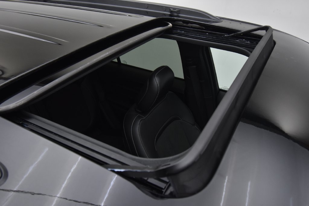 New 2027 Jeep Grand Cherokee Laredo X AWD/4WD image 8