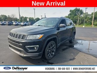 Used 2021 Jeep Compass Latitude w/ Sun and Sound Group AWD/4WD video 1