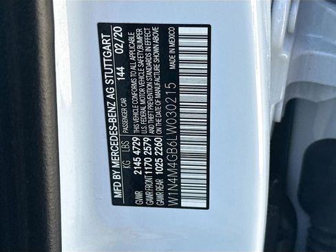 Used 2020 Mercedes-Benz GLB 250 GLB 250 w/ Premium Package image 34