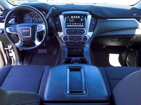 Used 2019 GMC Yukon SLE AWD/4WD image 12