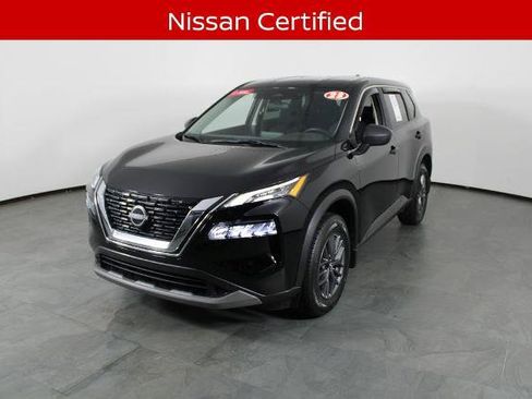 Certified 2023 Nissan Rogue S FWD image 2