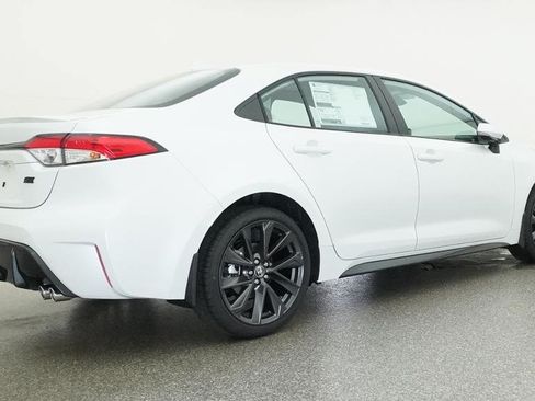 New 2026 Toyota Corolla SE FWD image 17