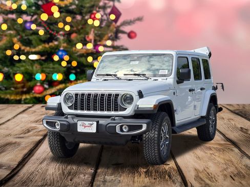New 2025 Jeep Wrangler Sahara image 7