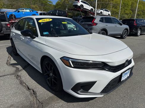 Used 2024 Honda Civic Sport image 6
