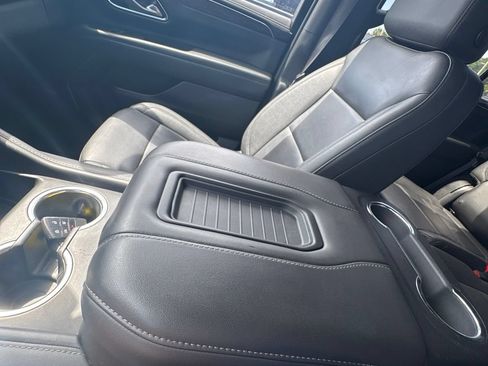 Used 2024 Chevrolet Tahoe LT RWD image 25