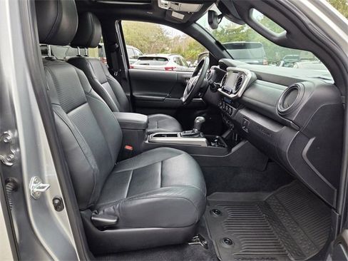 Used 2023 Toyota Tacoma Limited image 24