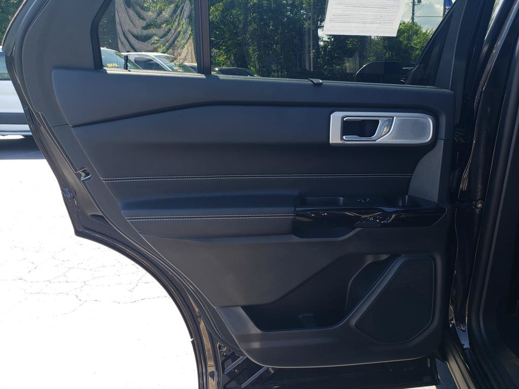 Used 2022 Ford Explorer ST w/ Equipment Group 401A AWD/4WD image 13