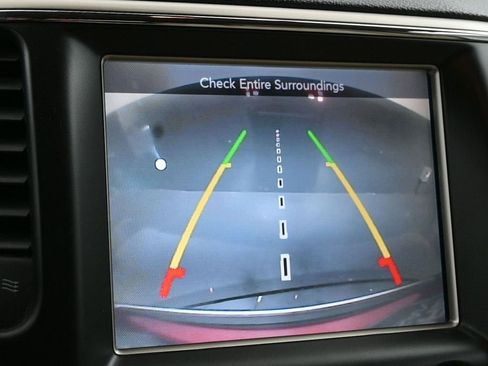 Used 2014 Jeep Grand Cherokee Limited image 21