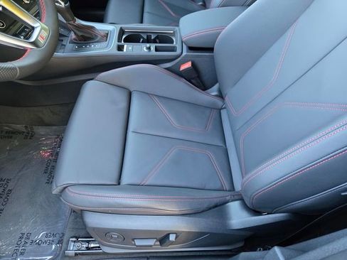 Used 2025 Audi Q3 2.0T Premium Plus w/ Premium Plus Package image 27