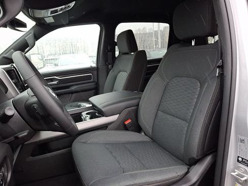 New 2026 RAM 1500 Big Horn AWD/4WD image 9