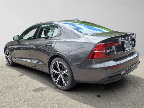 Used 2024 Volvo S60 B5 Plus FWD image 5