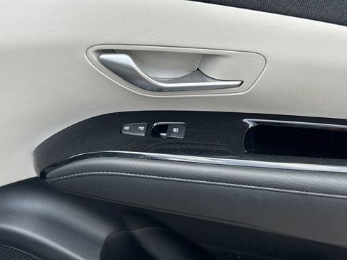 Used 2022 Hyundai Tucson SEL w/ Convenience + Premium Package FWD image 14