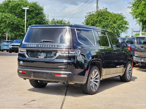 Certified 2023 Jeep Grand Wagoneer Series II AWD/4WD image 7