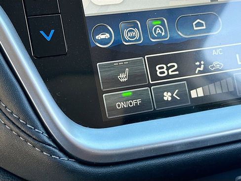 Used 2023 Subaru Outback Limited image 21