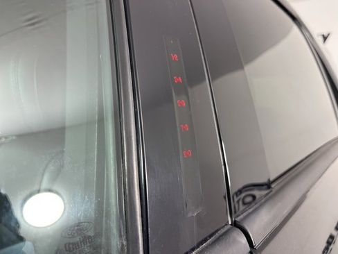 Used 2015 Ford Explorer Limited image 4