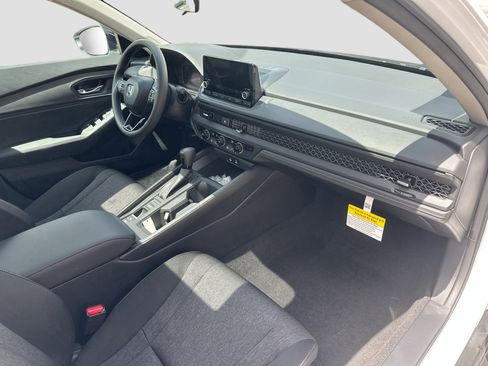 New 2025 Honda Accord SE image 23