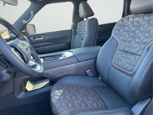 New 2026 Nissan Armada Platinum AWD/4WD image 28