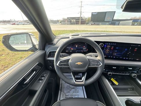 New 2026 Chevrolet Suburban Premier w/ Sun And Tow Package image 14