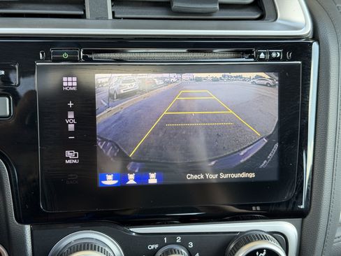 Used 2017 Honda Fit EX-L image 18