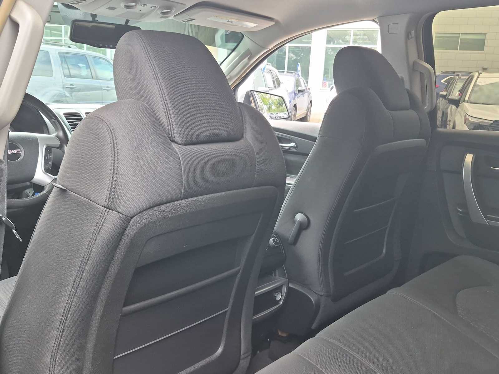 Used 2009 GMC Acadia SLE w/ Visibility Package AWD/4WD image 18