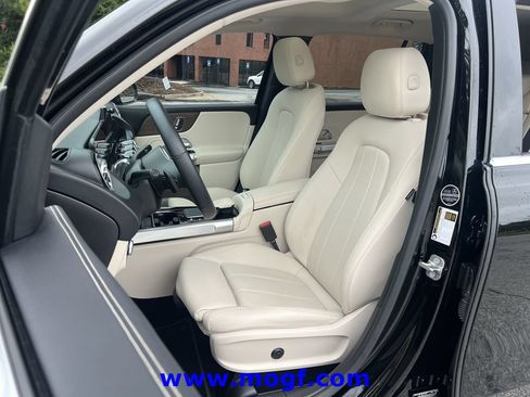 Used 2023 Mercedes-Benz GLB 250 image 21
