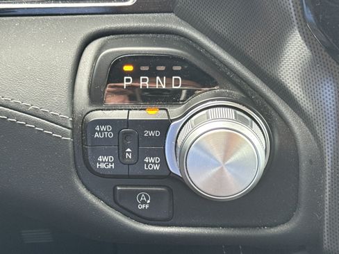 Used 2024 RAM 1500 Limited image 19