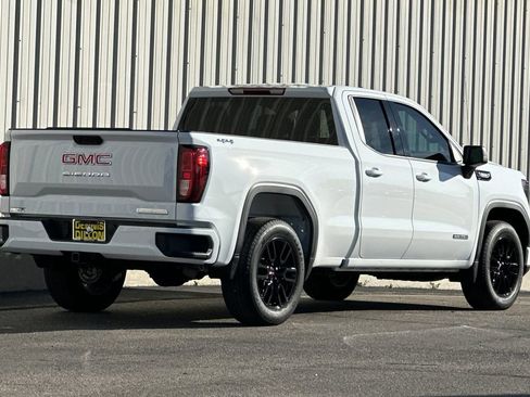 Used 2025 GMC Sierra 1500 Elevation image 4