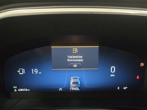 Used 2023 Ford Escape Platinum image 26