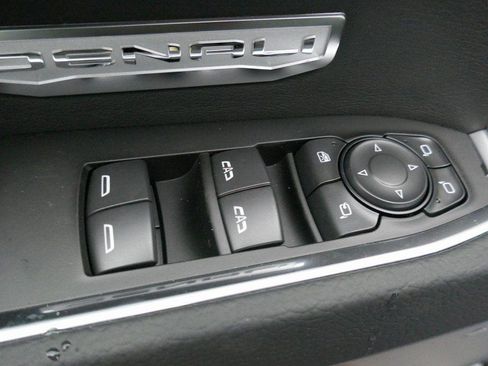 New 2026 GMC Sierra 1500 Denali AWD/4WD image 17
