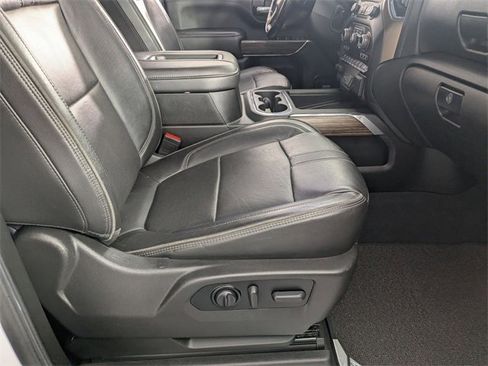 Certified 2022 Chevrolet Silverado 3500 High Country w/ Snow Plow Prep/Camper Package image 64