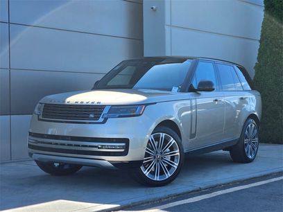 New 2025 Land Rover Range Rover SE