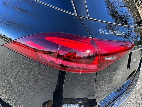 Certified 2025 Mercedes-Benz GLE 350 4MATIC image 26