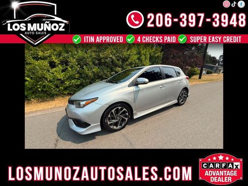 Used 2017 Toyota Corolla iM FWD image 1