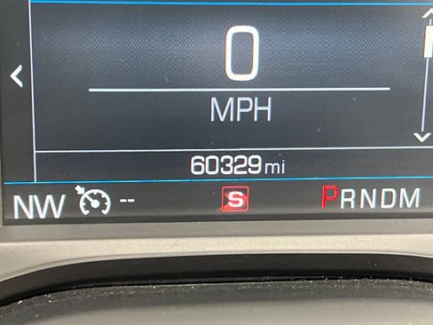 Used 2023 Chevrolet Camaro LT image 39