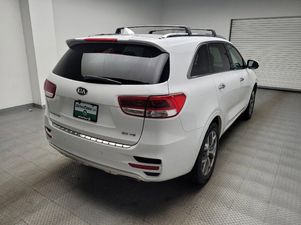 Used 2017 Kia Sorento SX AWD/4WD image 9