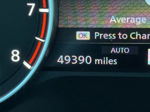 Used 2023 Nissan Rogue S image 23