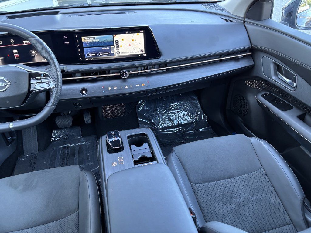 Used 2024 Nissan Ariya AWD image 22