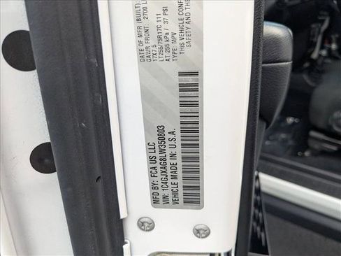 Used 2020 Jeep Wrangler Sport AWD/4WD image 22